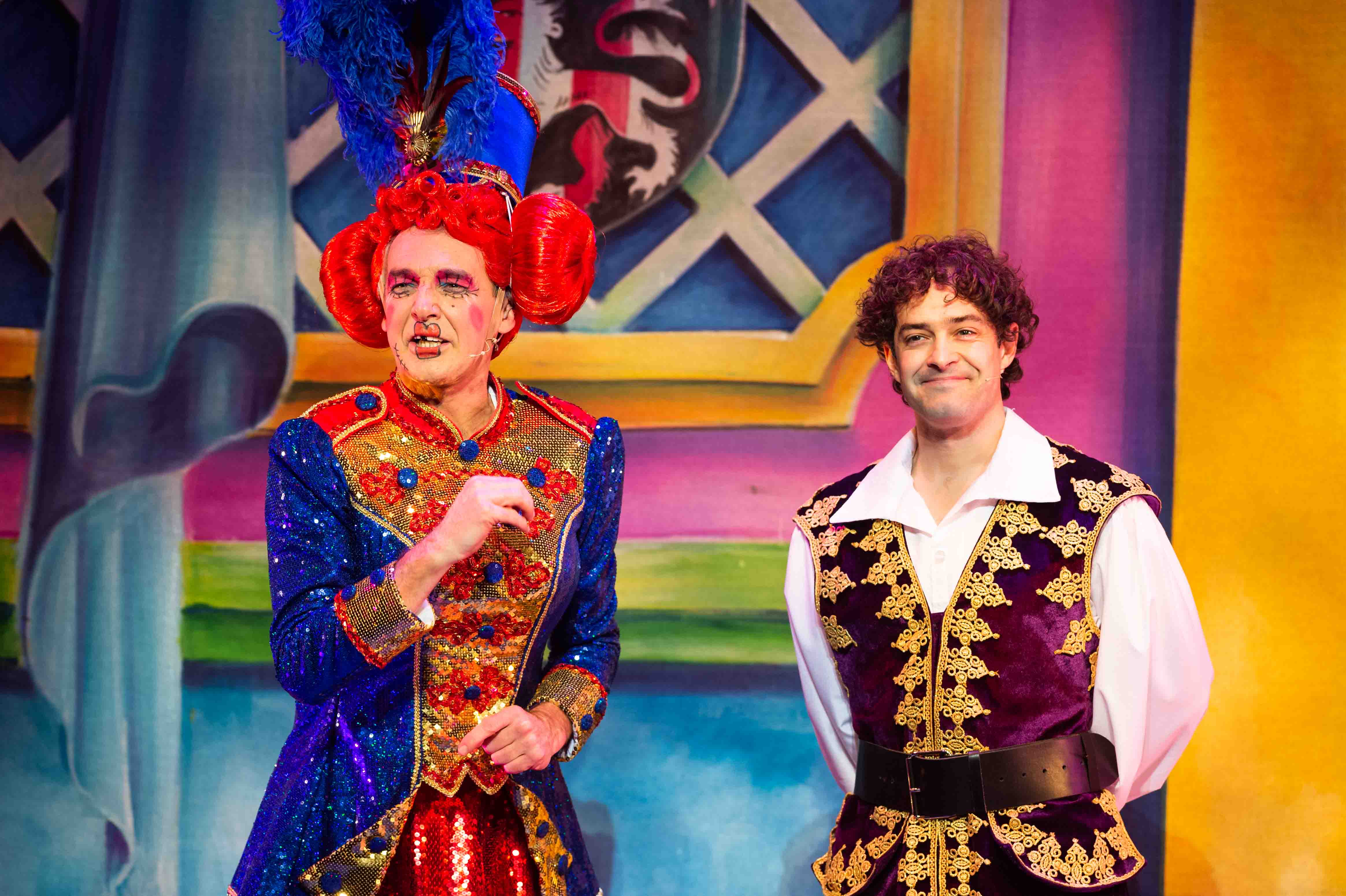 Alan Mchugh And Jordan Young A Joy As Snow White And Seven Dwarves Delight