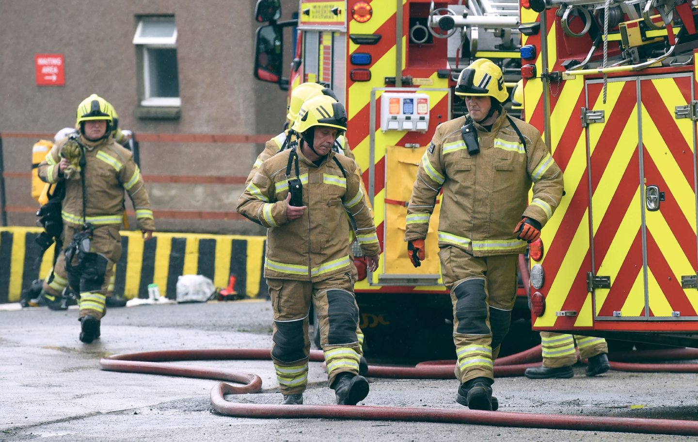 Probe launched into Aberdeen waste centre blaze