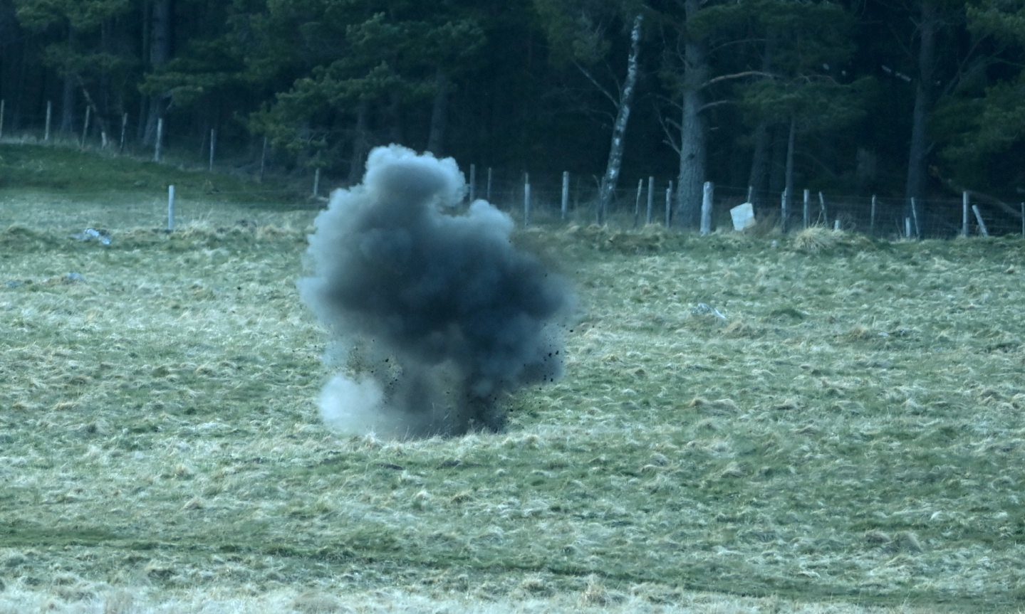 Bomb disposal team blows up unexploded mortar found in Grantown garden