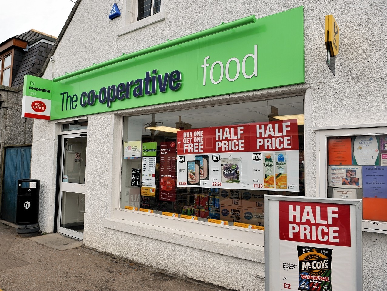 New Coop with chilled bubbly for Orkney Press and Journal