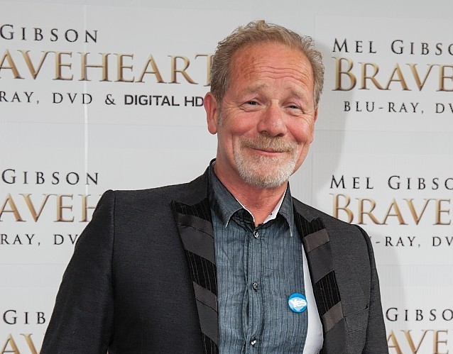 Peter Mullan facebook