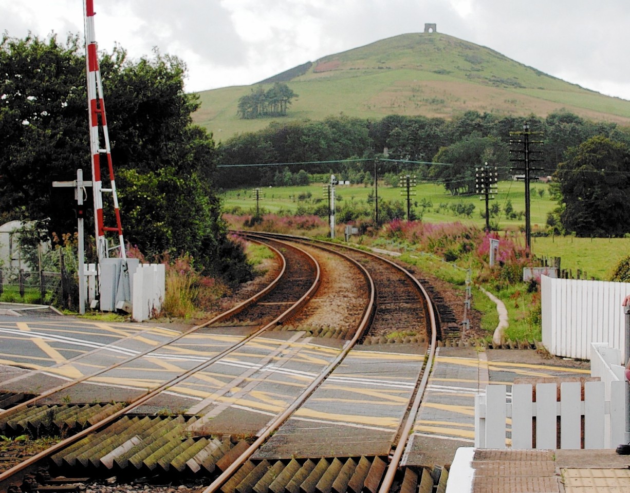 police-to-crackdown-at-notorious-aberdeenshire-level-crossing