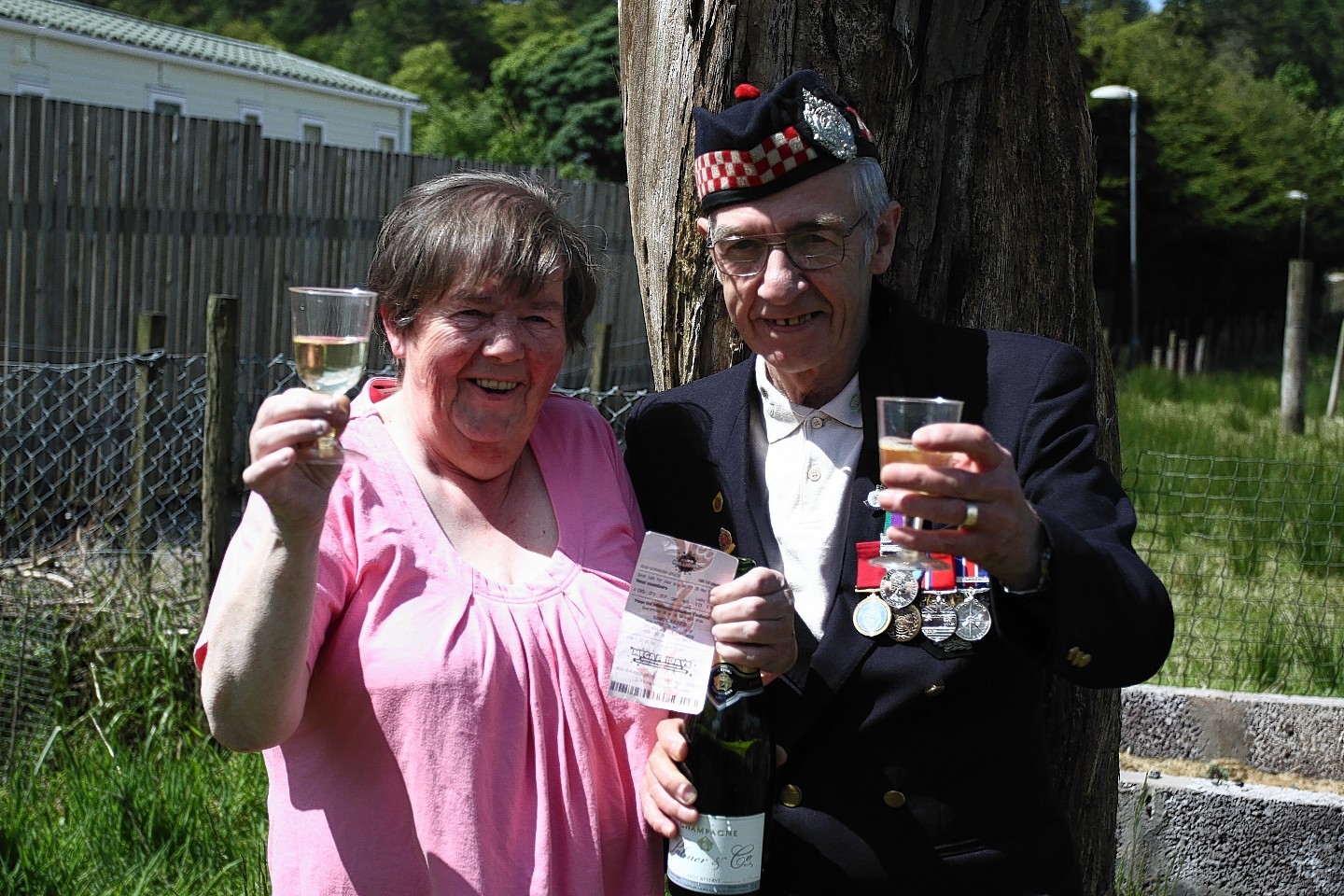 Scottish couple win the lottery After rescuing winning 