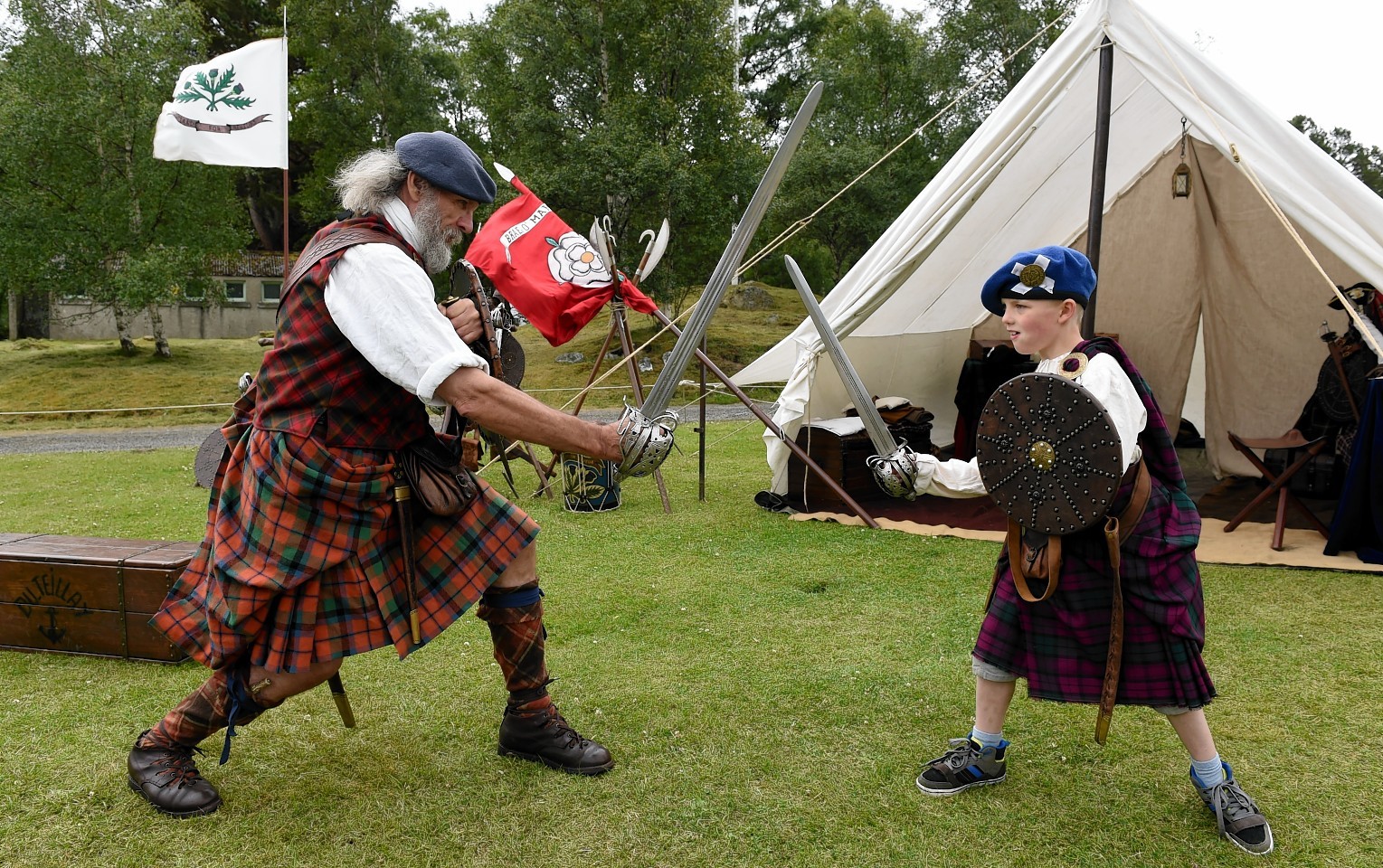 PICTURES Youngsters take on Braemar Gathering junior games