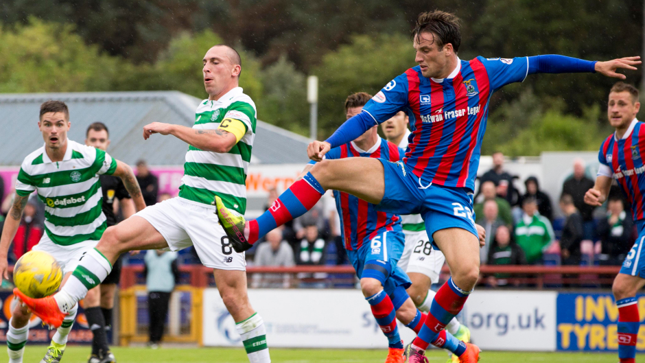 “What goes around comes around”… Caley Jags defender taunts Celtic fans after Schalk ‘dive’