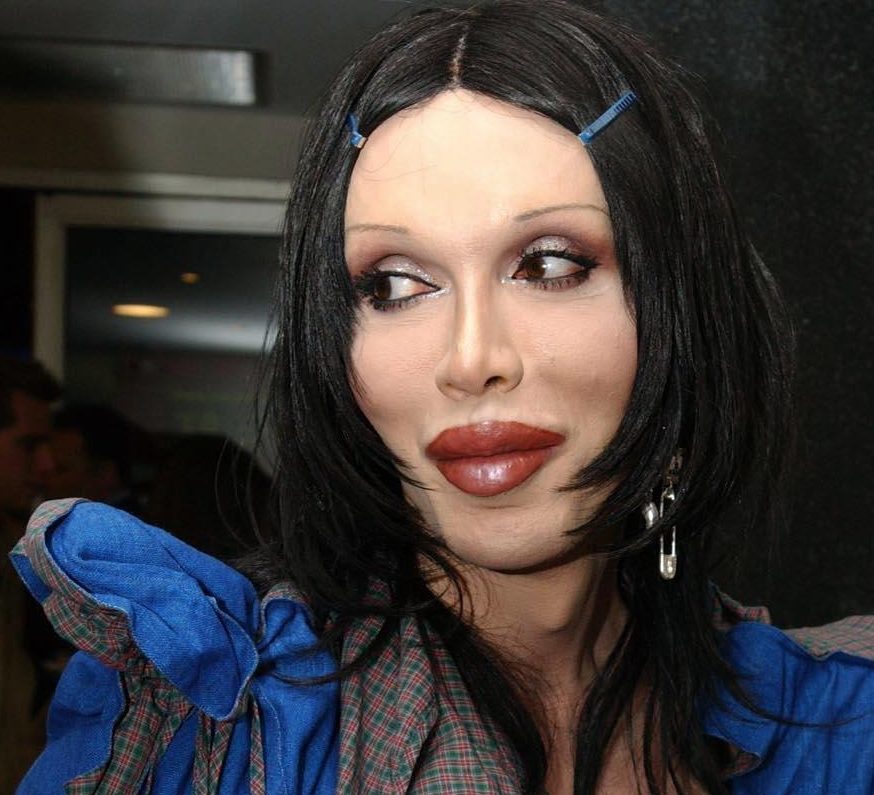 Singer Pete Burns dies aged 57