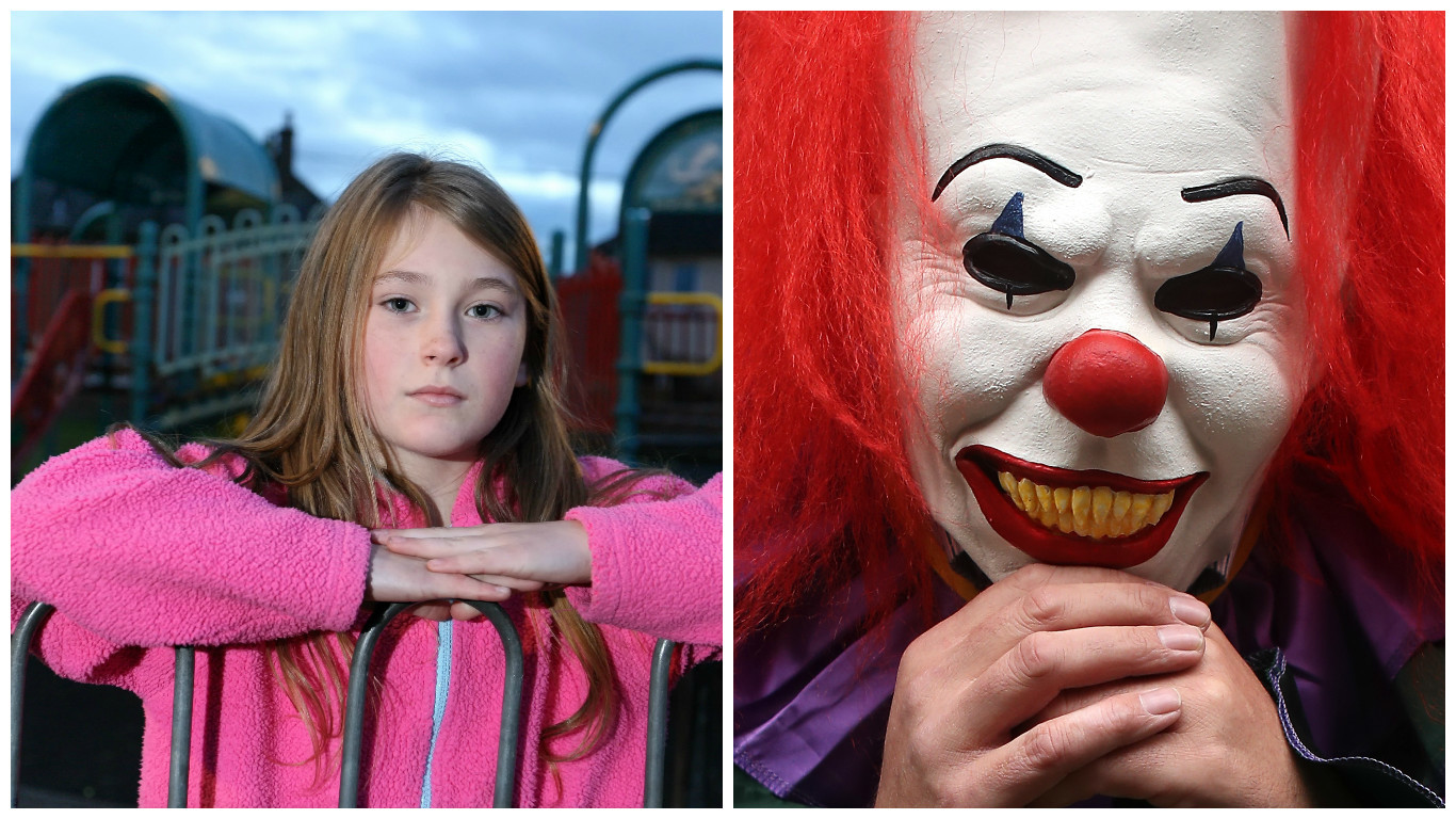 Creepy Clown Chased Screaming 10 Year Old Girl From Play Park