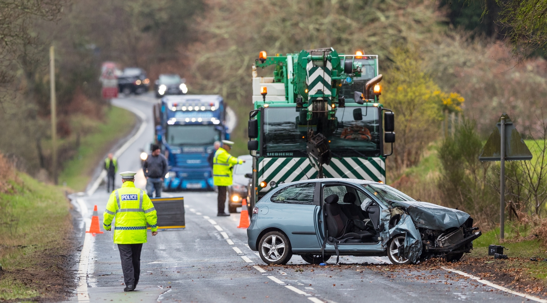 A82 closed south of Inverness after accident