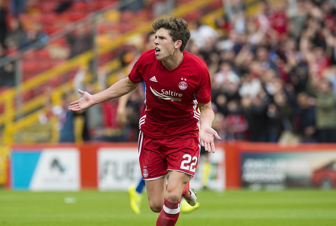 Aberdeen hold discussions with Celtic over permanent deal for Ryan Christie