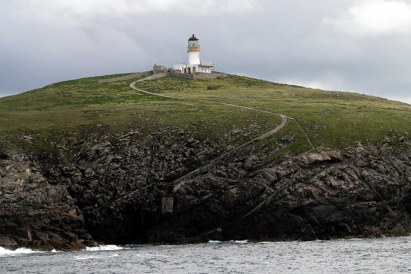 Island home of vanished lighthouse keepers poised for revamp Press