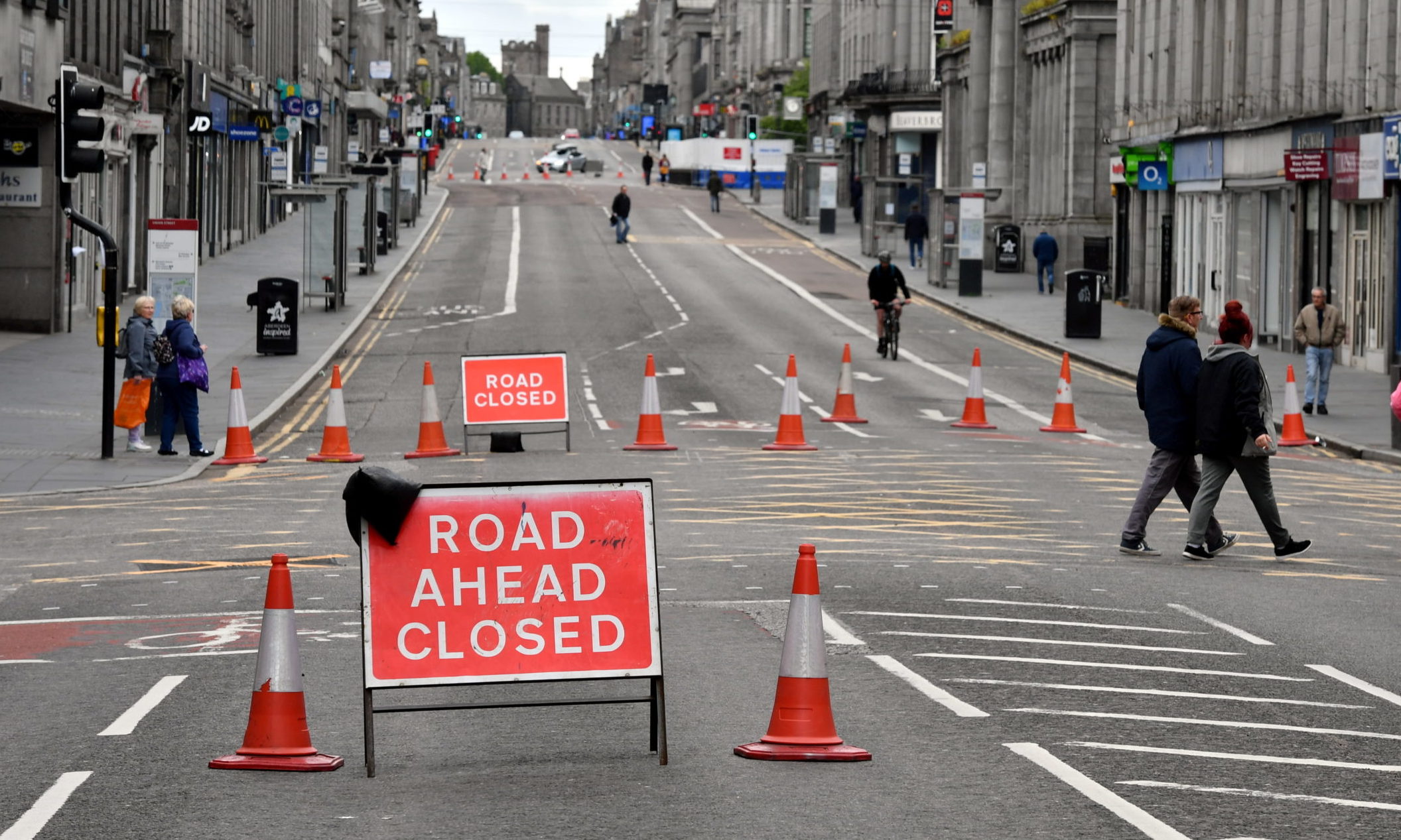 Top end of Union Street reopened after hundreds of cones swapped