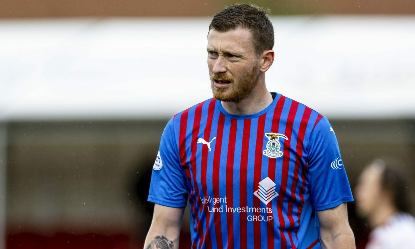 Ex-ICTFC striker Shane Sutherland seeks return next season