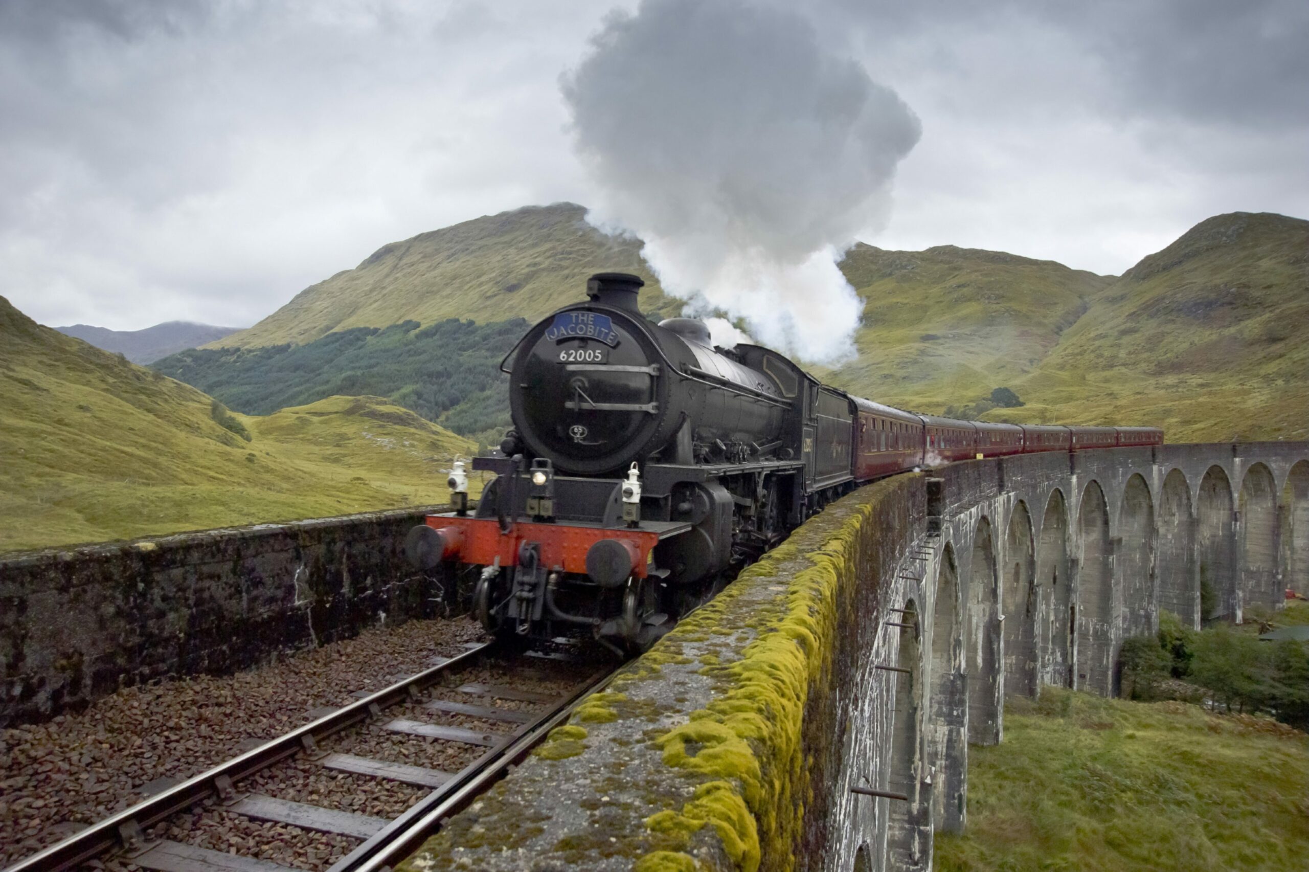 'Harry Potter' Jacobite Express steam train back on track