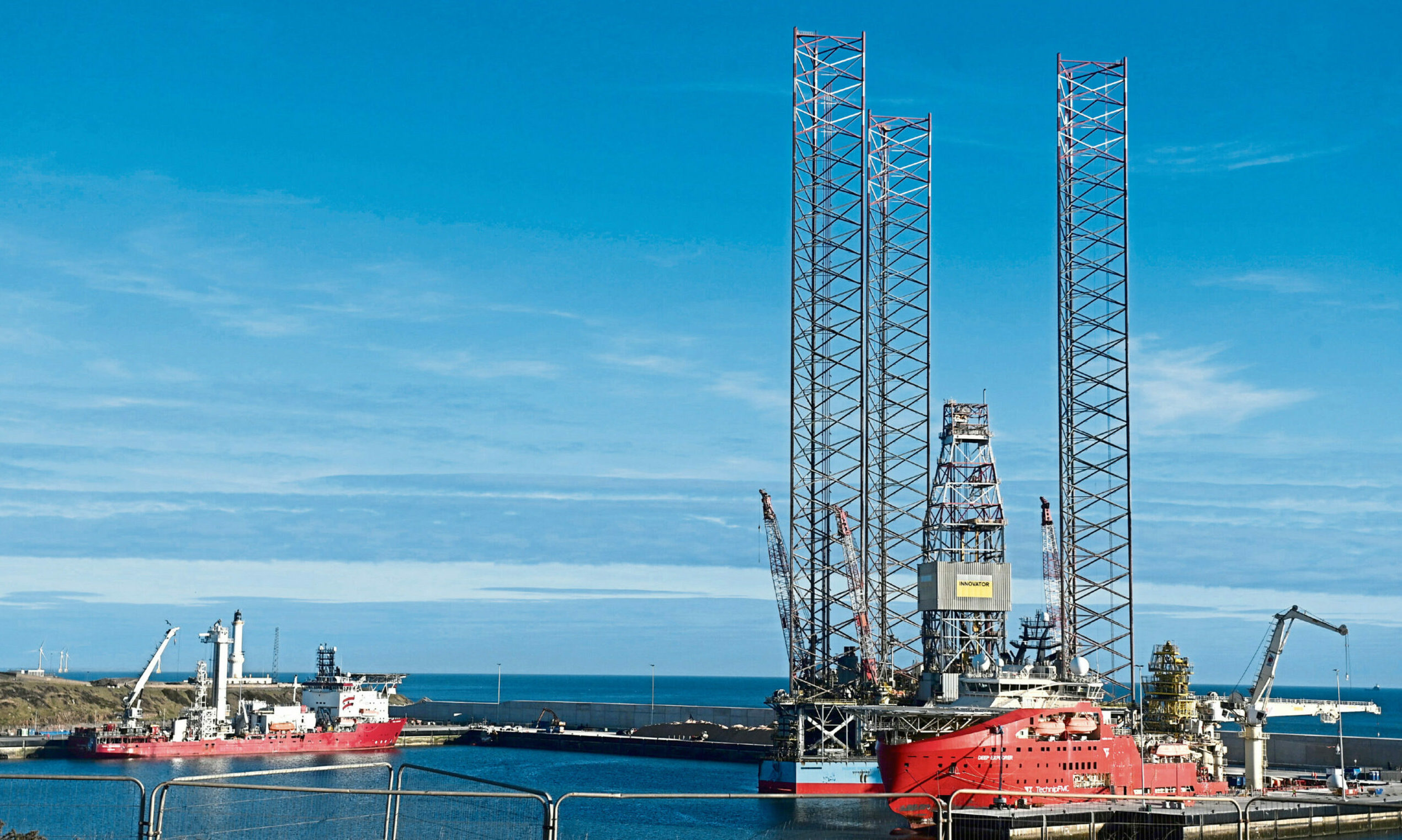 aberdeen-to-bid-farewell-to-giant-oil-rig-tomorrow-flipboard