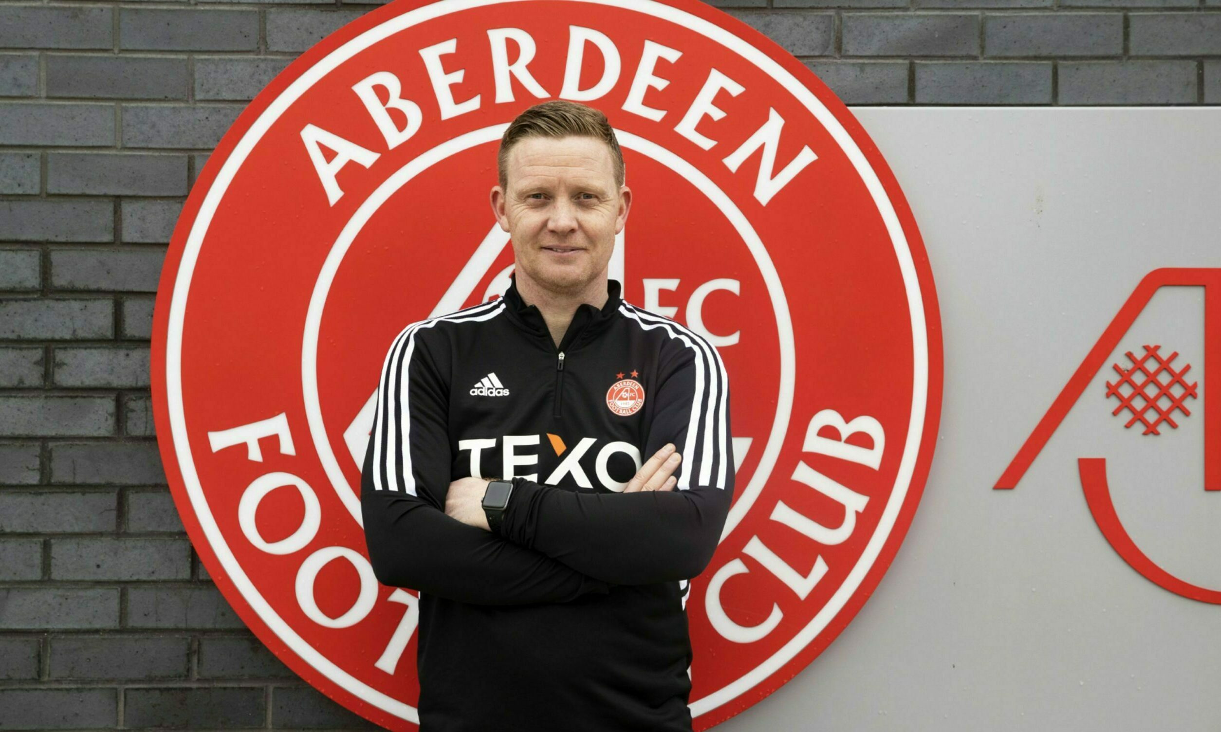 Sean Wallace: Time to make Aberdeen's Barry Robson as manager