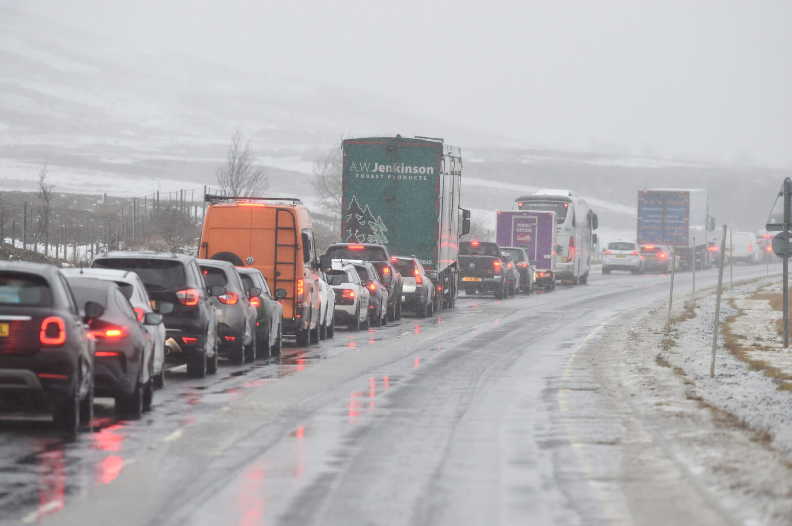 Vehicles stuck in heavy snow on A9 near Helmsdale