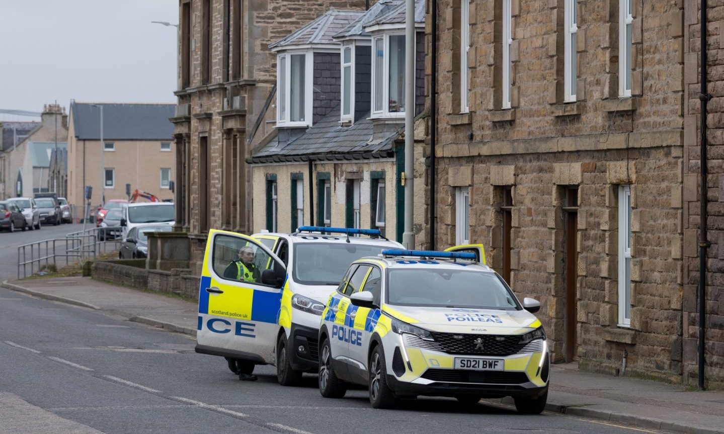 Boy, 16, admits brutal Buckie hammer attack on man