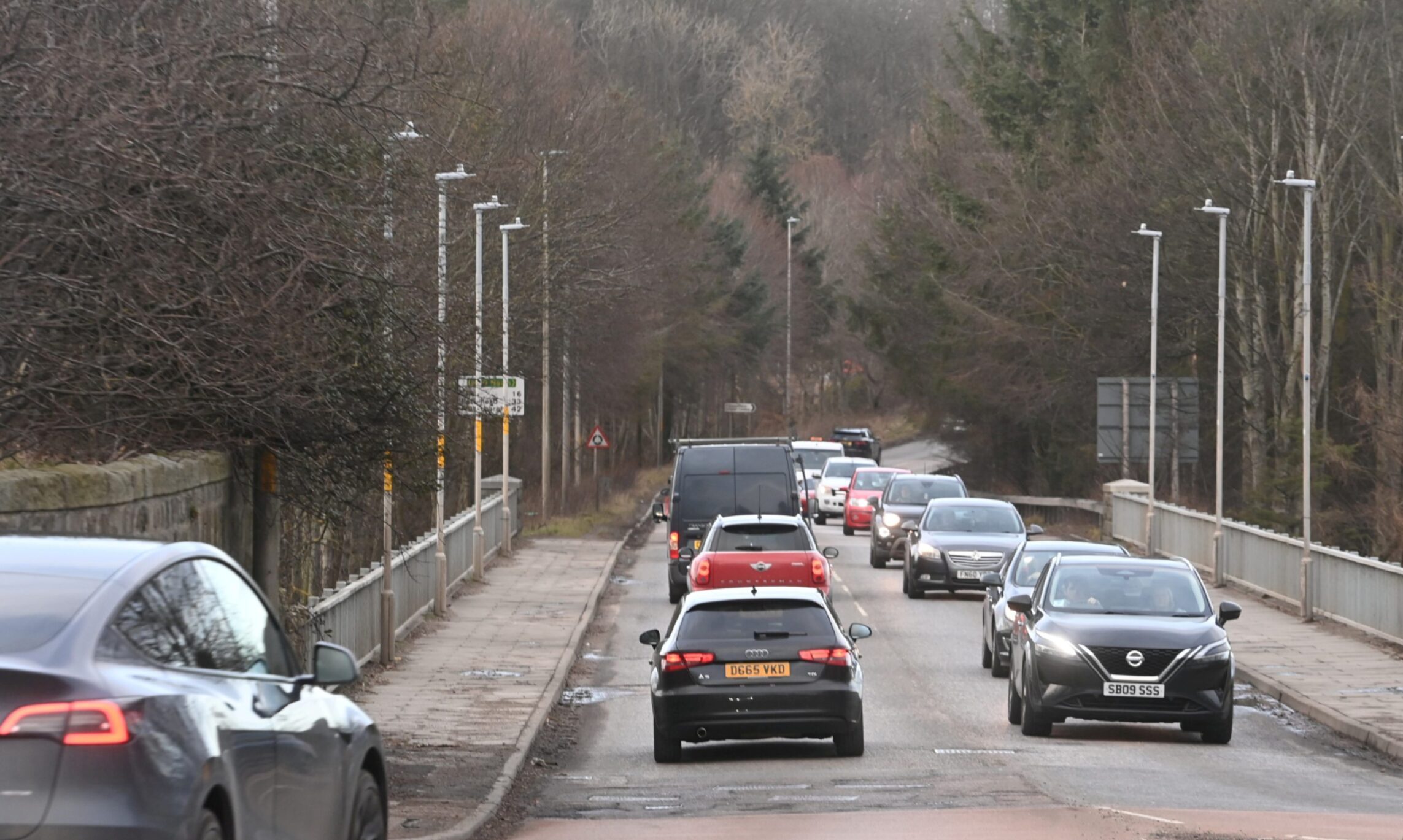 Police close section of Persley Bridge in Aberdeen