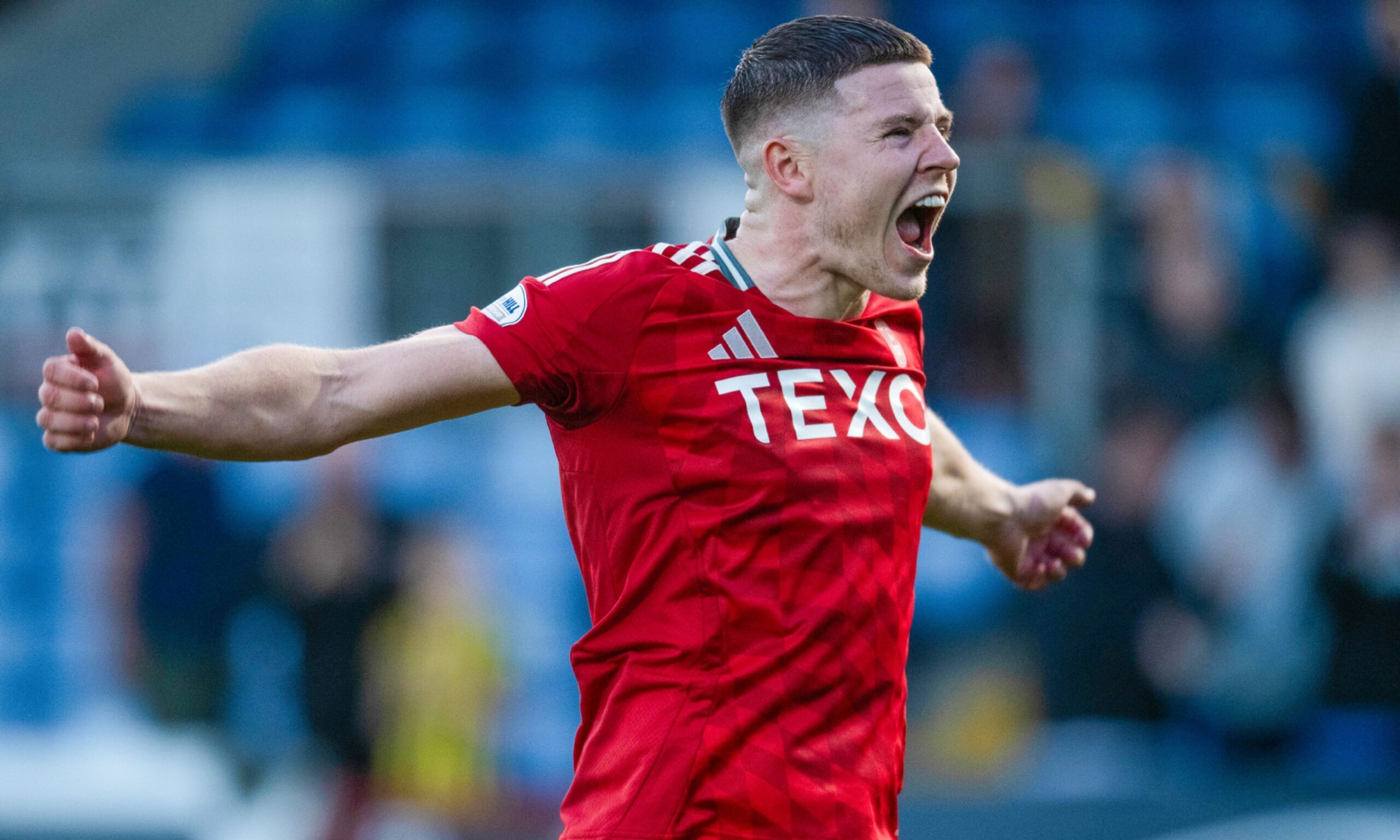 Sean Wallace: Why Aberdeen striker Kevin Nisbet should be in Scotland squad